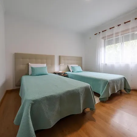 Casas Com Amoras In Serra Da Pescaria Famalicao Exterior photo
