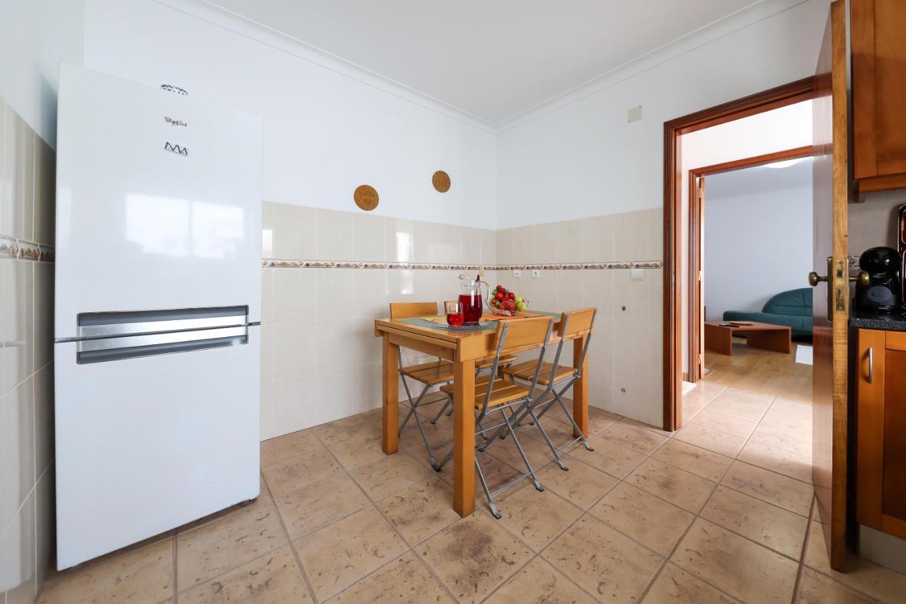 Casas Com Amoras In Serra Da Pescaria Famalicao